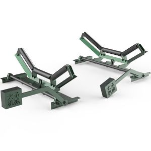 托輥高度自動(dòng)調(diào)整的節(jié)能皮帶機(jī)
